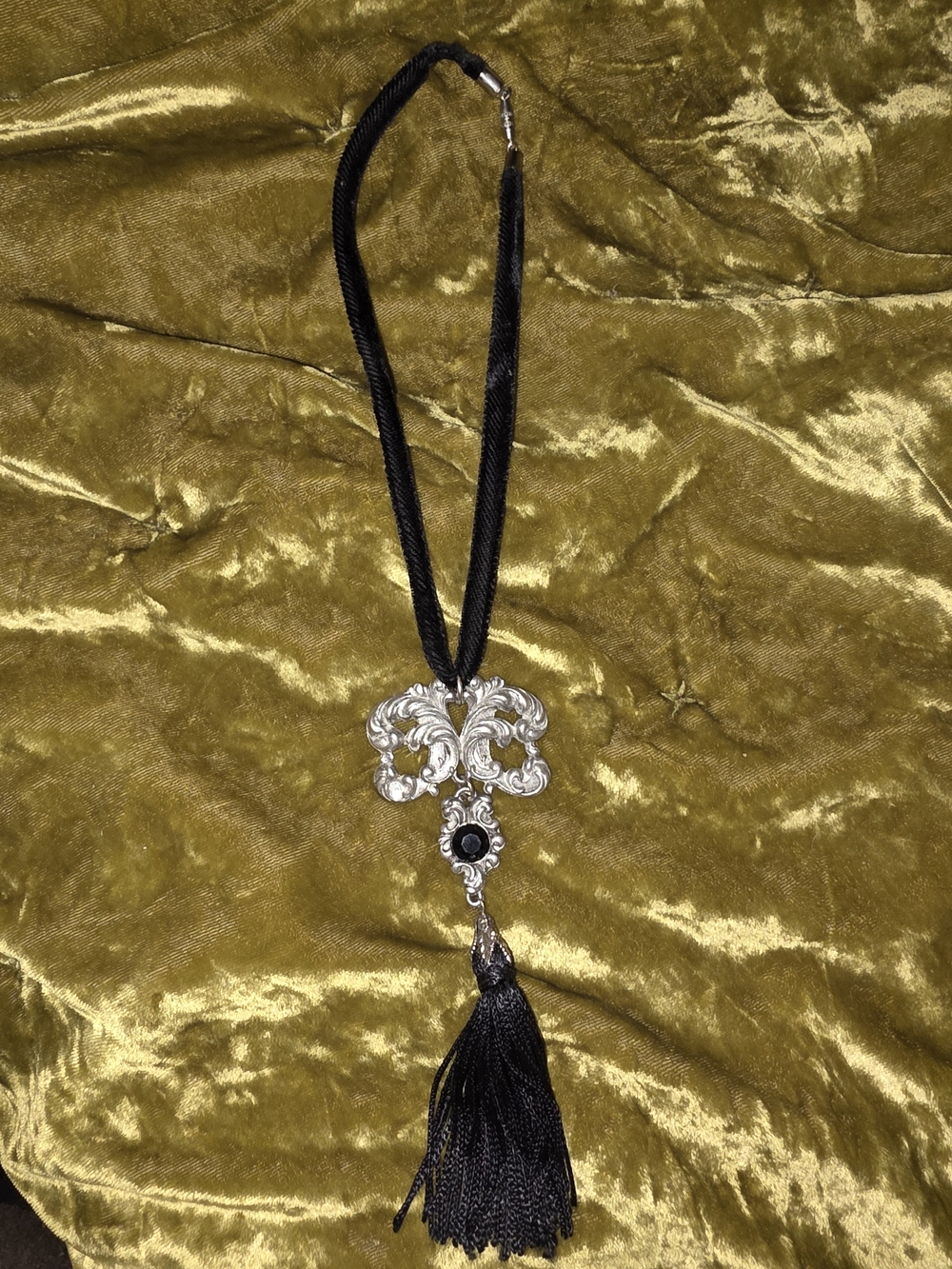 Vintage Silver Filigree, Black Vevet Tassel Necklace.